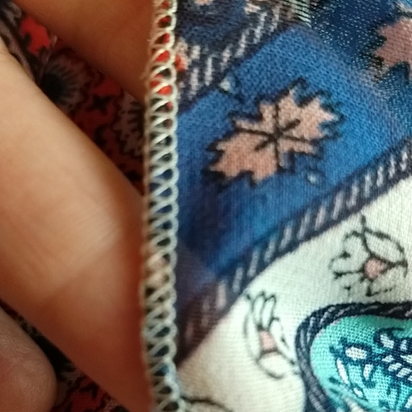 Live 4 Truth Kimono Red, Blue Patchwork Design 3x - Picture 8 of 8